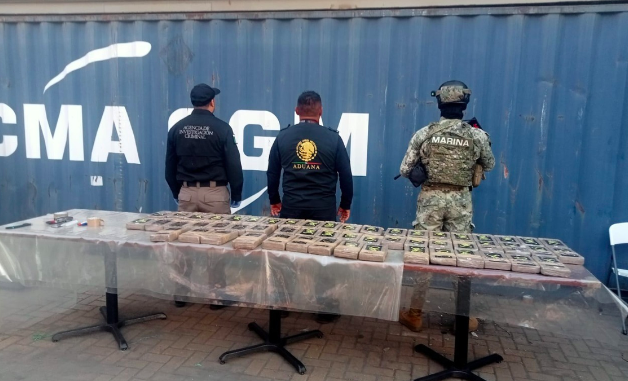 Aseguran más de media tonelada de cocaína en puerto de Michoacán