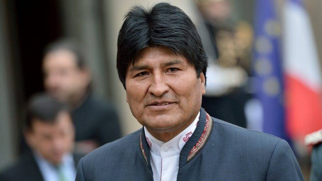 Perú prohibe ingreso del expresidente boliviano por intervención en política interna