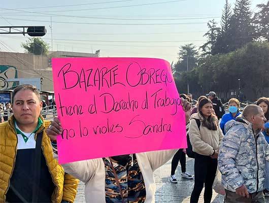 Registran bloqueo en avenida Cuauhtémoc por comerciantes inconformes