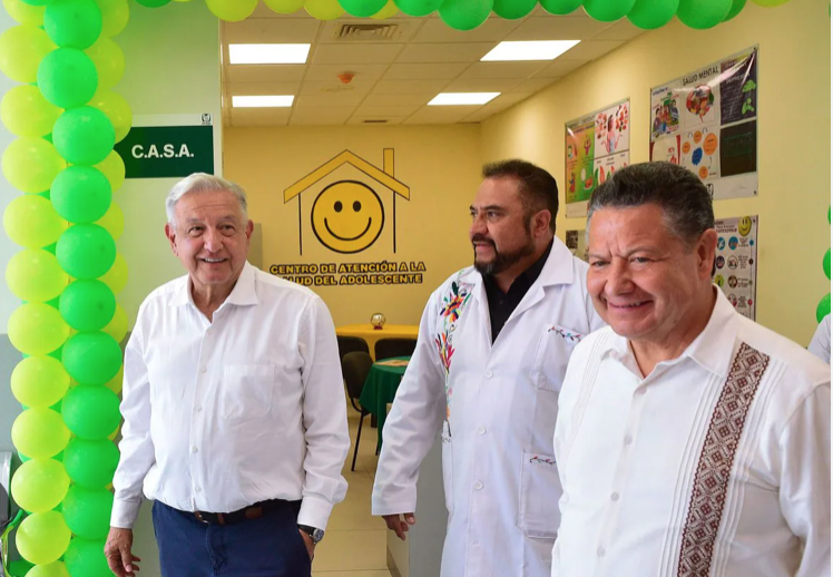 México dispuesto a contratar médicos extranjeros para garantizar acceso a la salud, anuncia López Obrador