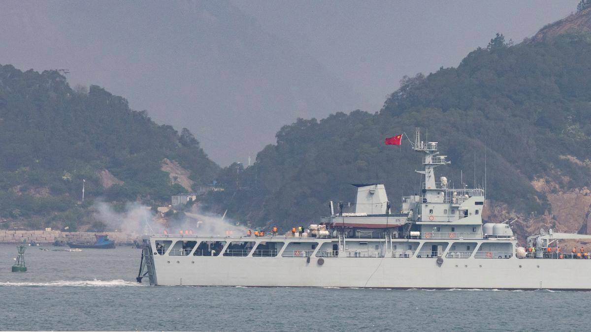 China rodea a Taiwán en una escalada militar 