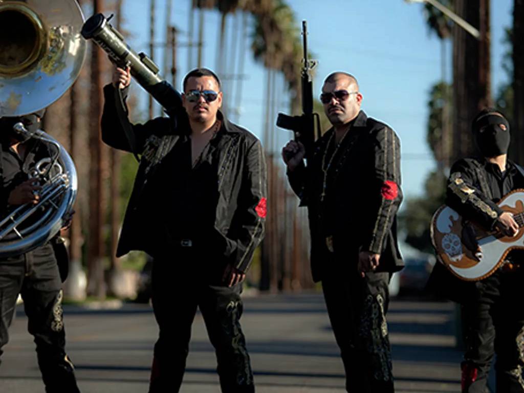 Los narco corridos y temas bélicos, la música en auge de México