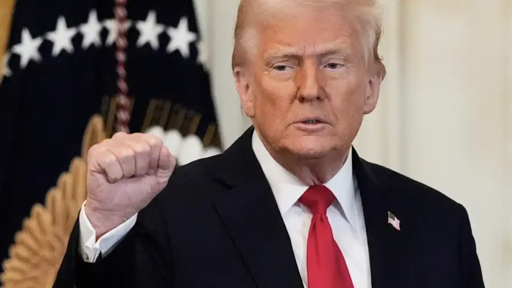 Trump amenaza con nuevos aranceles a China y suspende conversaciones comerciales
