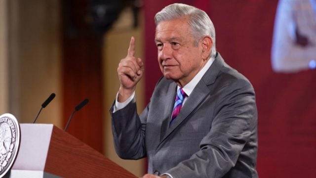 AMLO presume la estabilidad económica de México