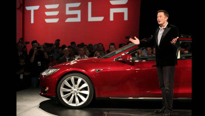 Demanda colectiva contra Tesla: acusan a la empresa de monopolizar el mercado de reparaciones