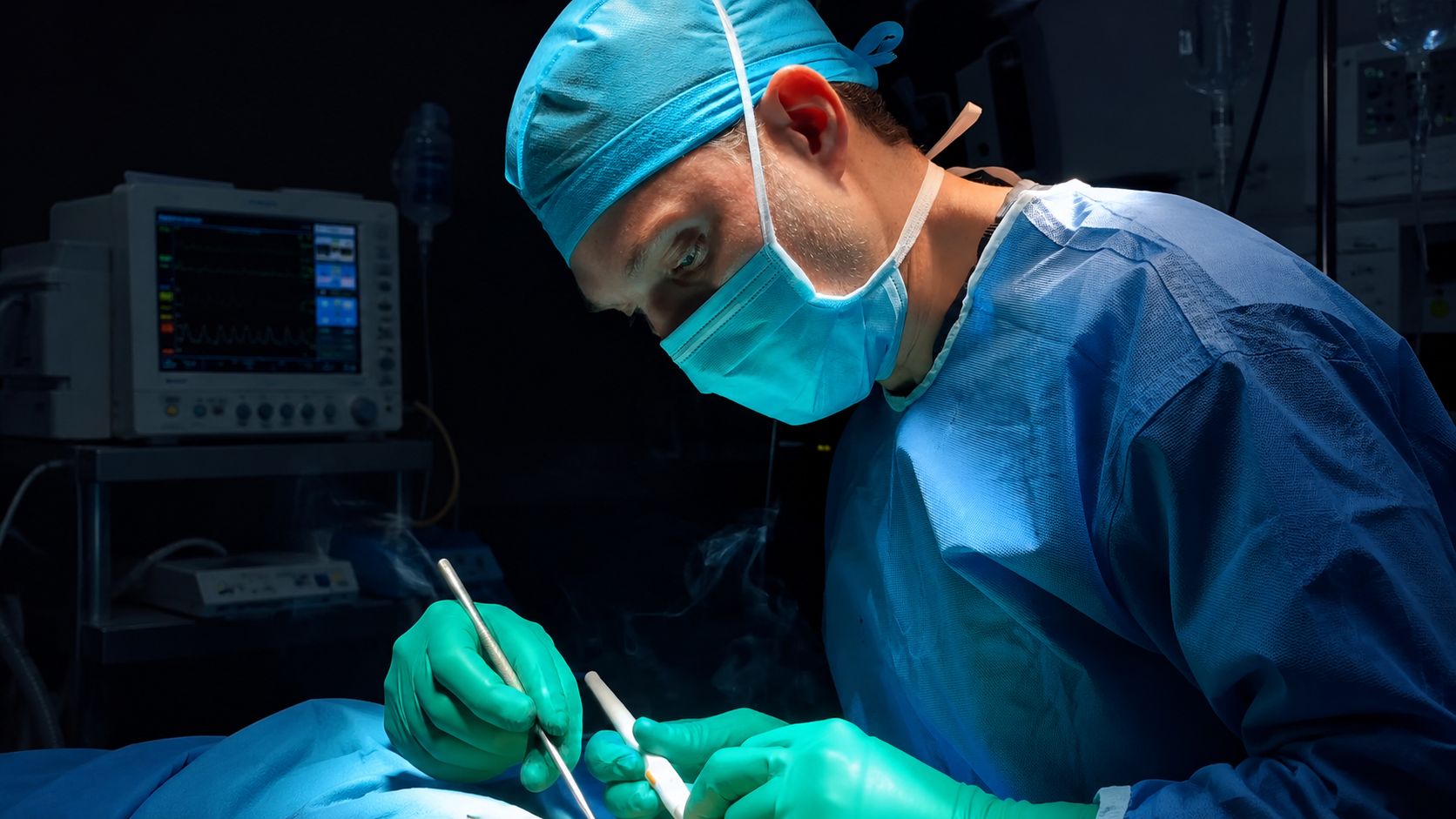 "Un rostro rejuvenecido no debe verse operado", Dr. De Rungs