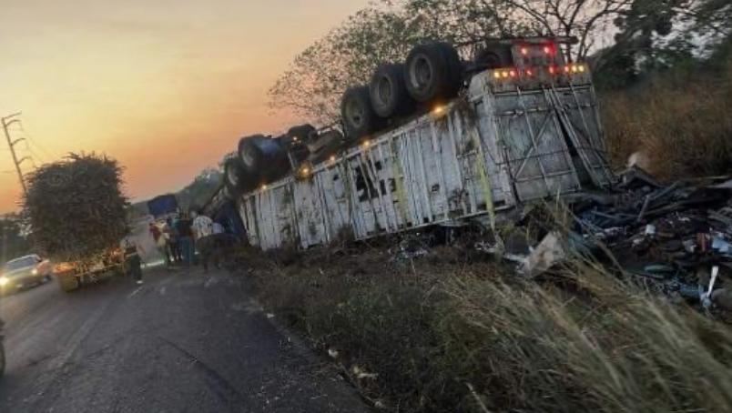 Fuerte accidente en la México-Querétaro