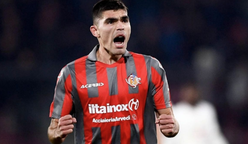 Johan Vásquez en la mira de grandes equipos europeos