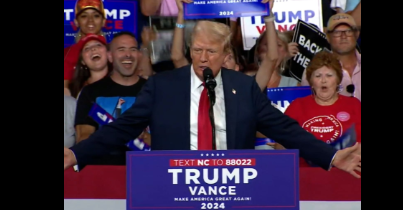  Trump Predice "Gran Guerra" en Oriente Medio si no Gana las Elecciones
