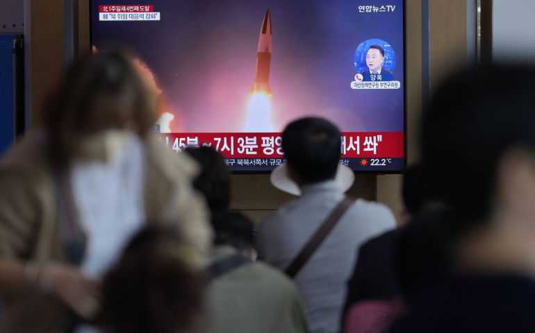 EU y Corea del Sur sancionan a Norcorea por lanzamiento de satélite espía 