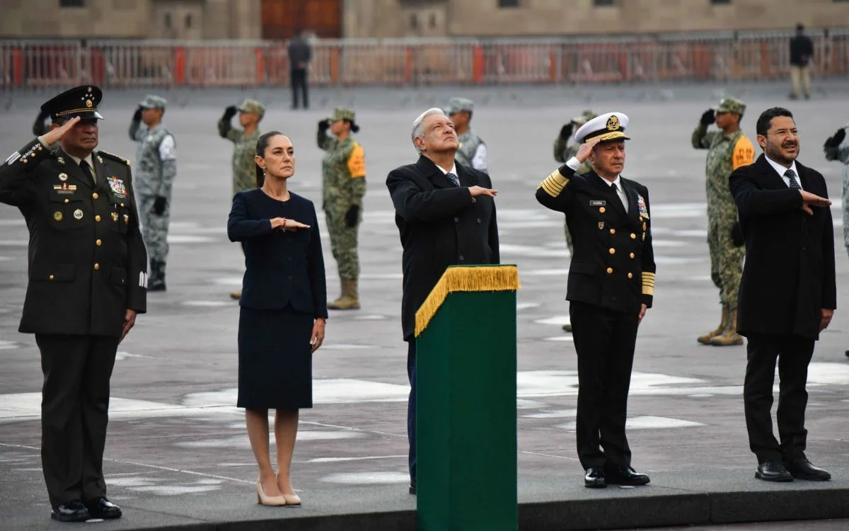 AMLO y Sheinbaum conmemoran víctimas de sismos en CDMX