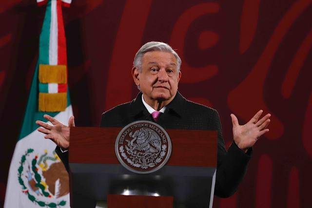 AMLO garantiza medicamentos para finales de 2024