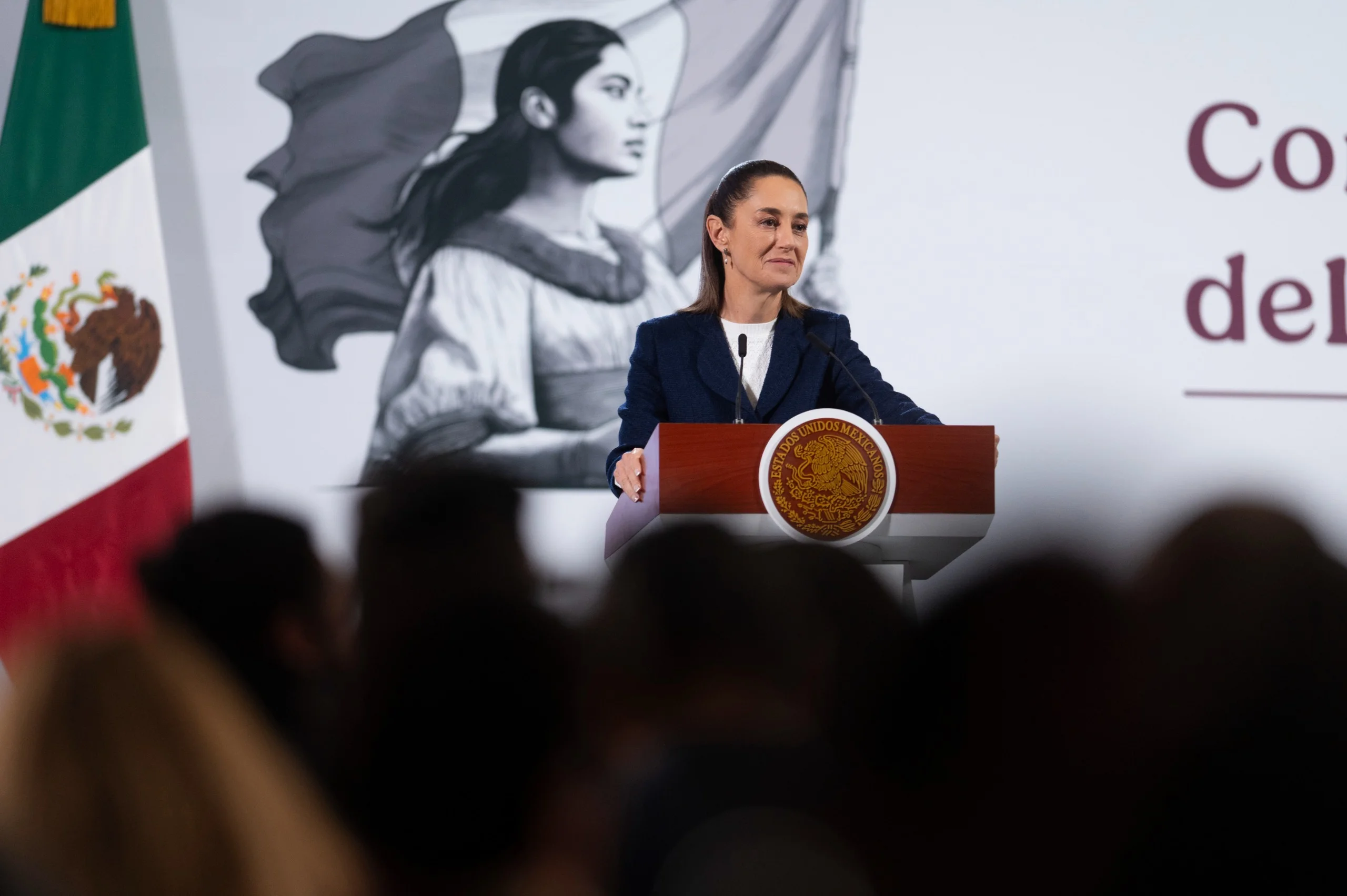 Claudia Sheinbaum exige transparencia al INE sobre el uso de recursos