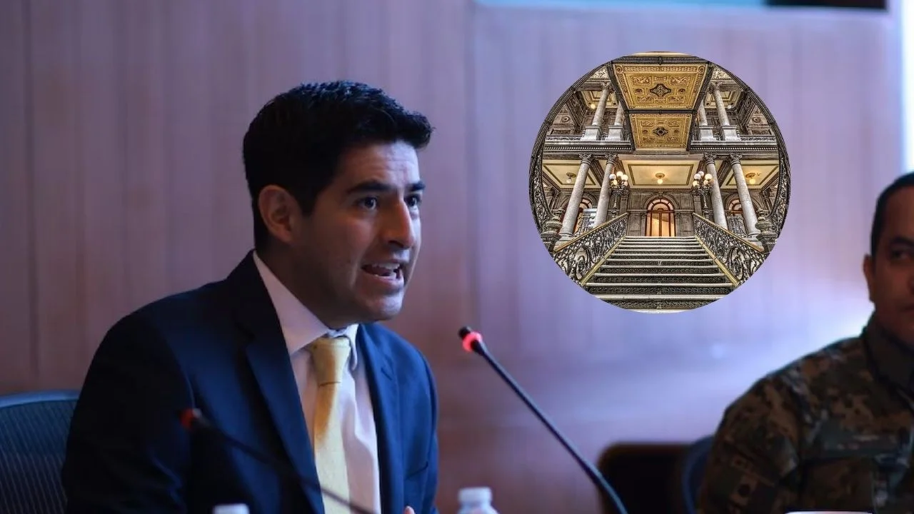 Renuncia de Martín Borrego tras polémica por uso del Munal