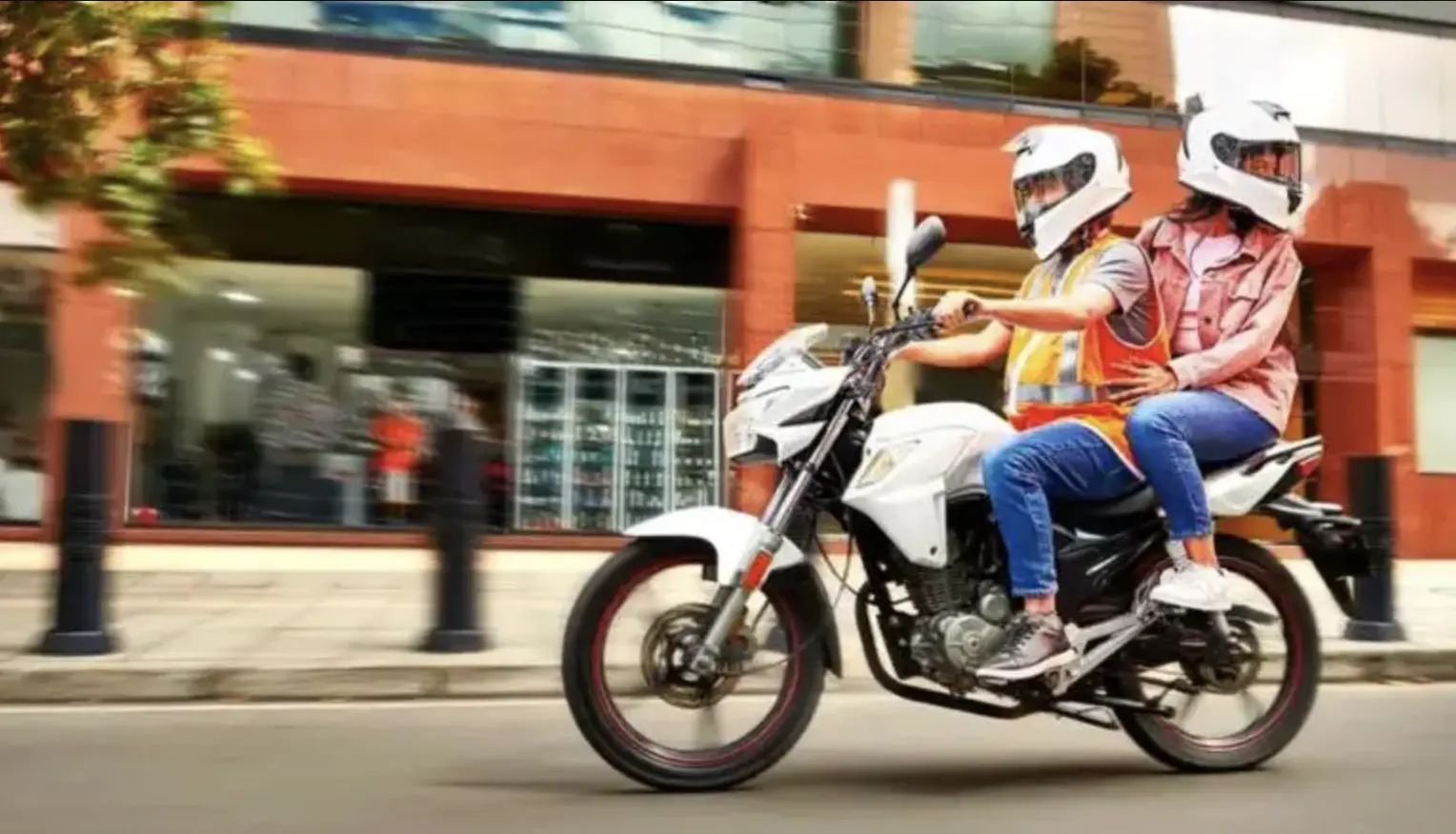 Repuntan accidentes viales en 2025; AMIS prevé cierre de año con aumento del 8%